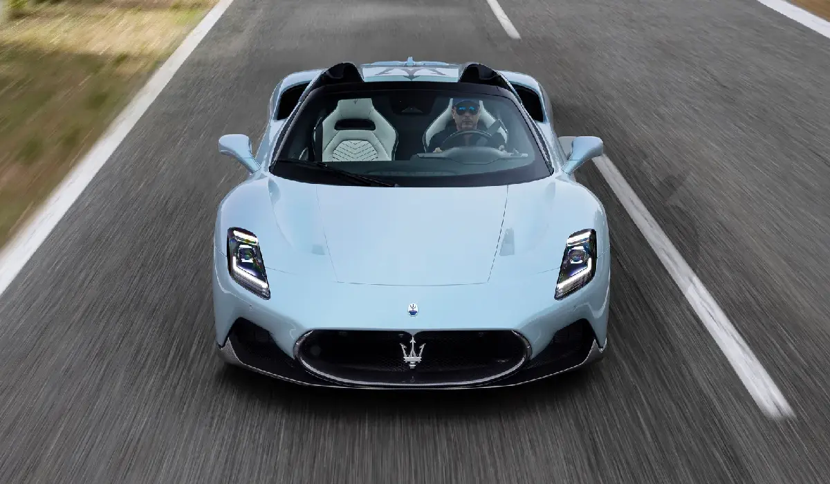 Maserati - MC20 Cielo - Cabriolet Car Rentals - Preowned Cabriolet Car - Exclusive Concierge Club.webp